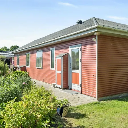 Velena - 150m From The Sea By Interhome Vakantiehuis